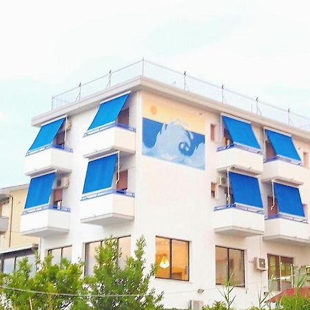 Hotel Mare Blu -- Boutique Pineto Extérieur photo