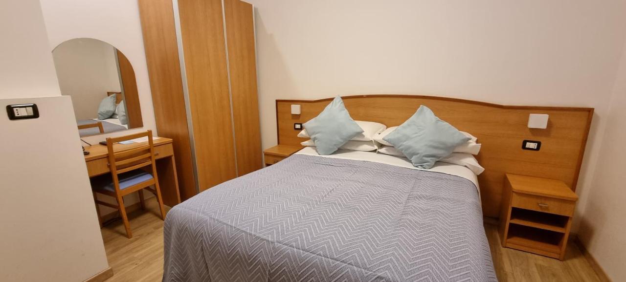 Hotel Mare Blu -- Boutique Pineto Extérieur photo