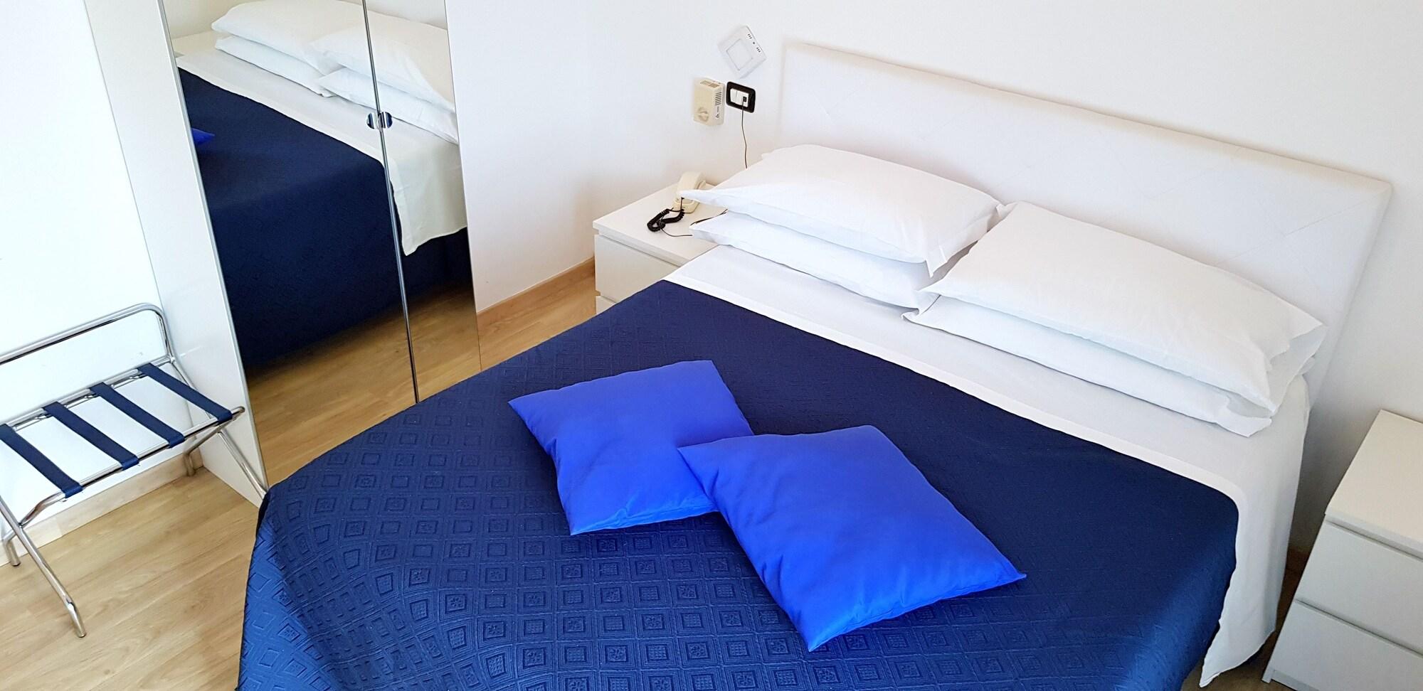 Hotel Mare Blu -- Boutique Pineto Extérieur photo