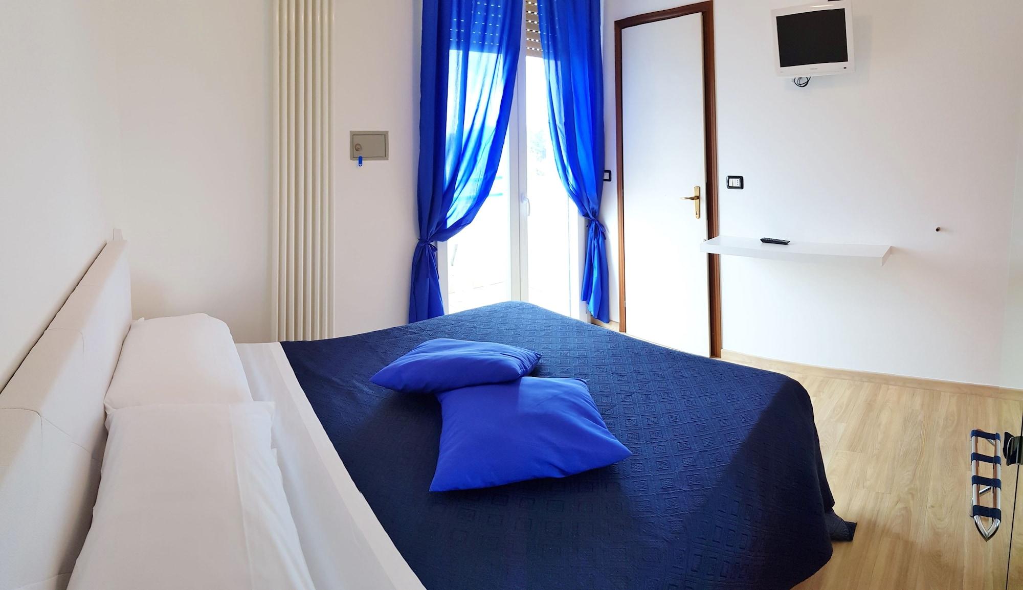 Hotel Mare Blu -- Boutique Pineto Extérieur photo