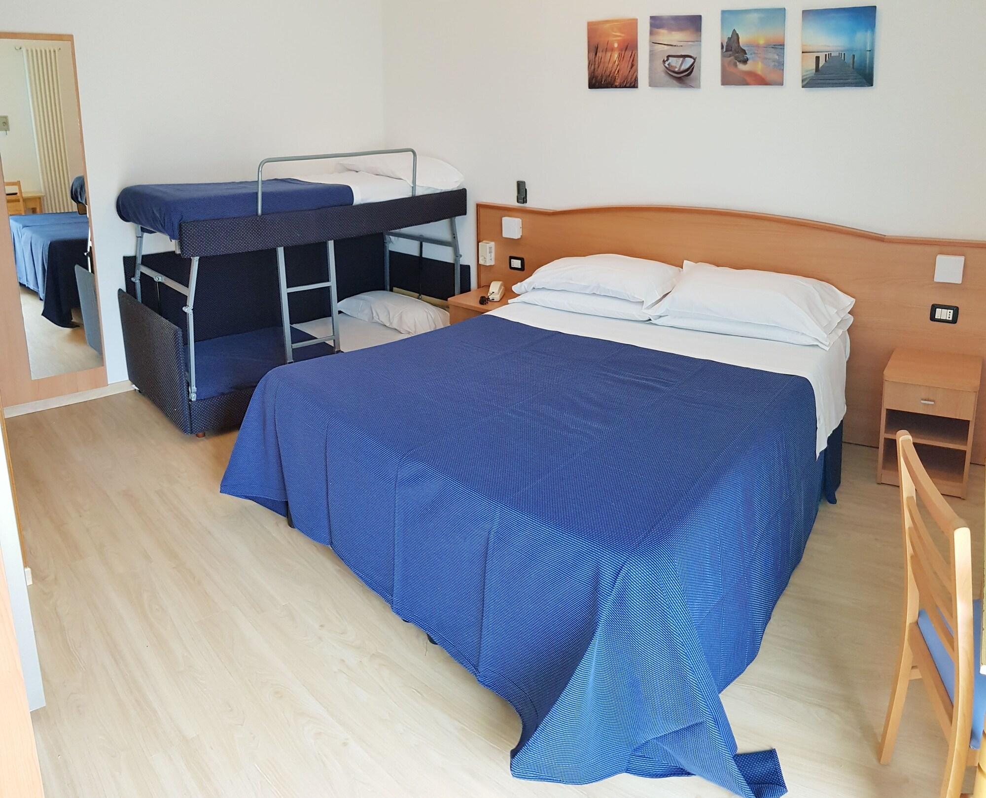 Hotel Mare Blu -- Boutique Pineto Extérieur photo